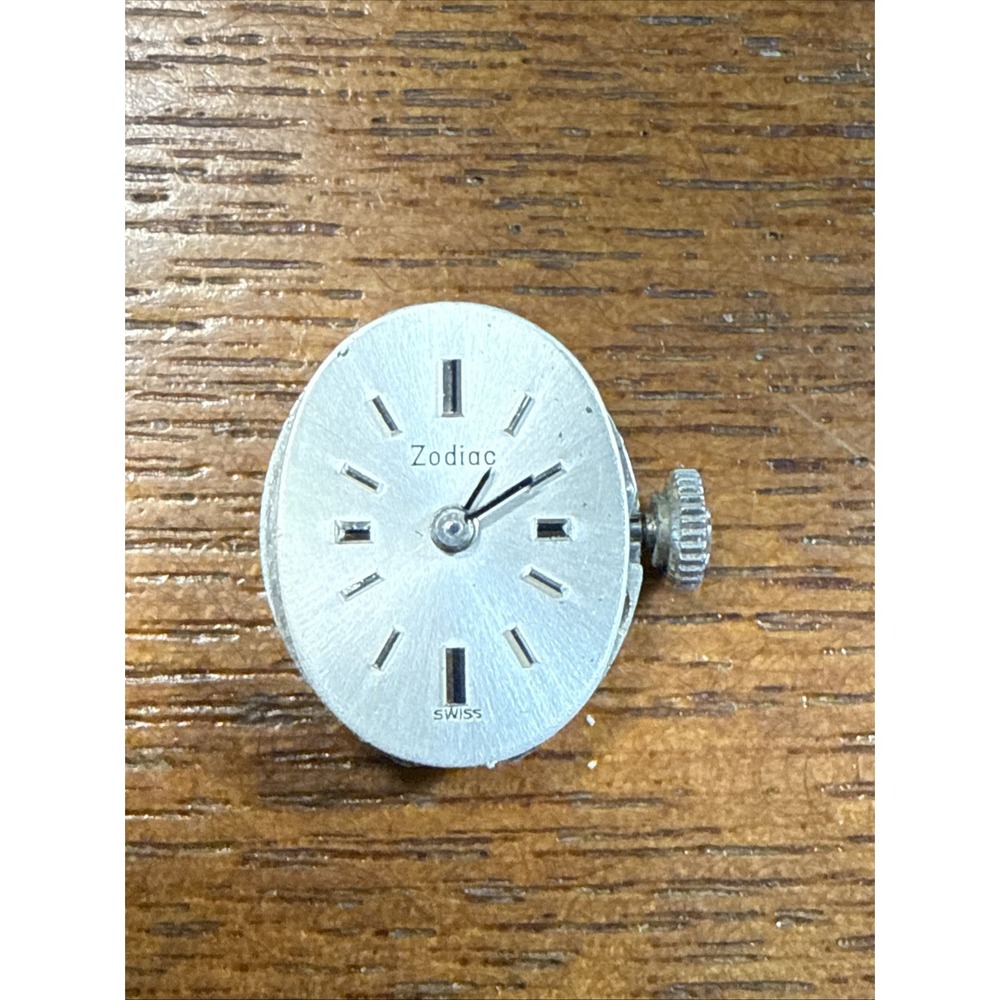 Vintage Zodiac 17j 18A Womens Mechanical Watch Movement Working Condition